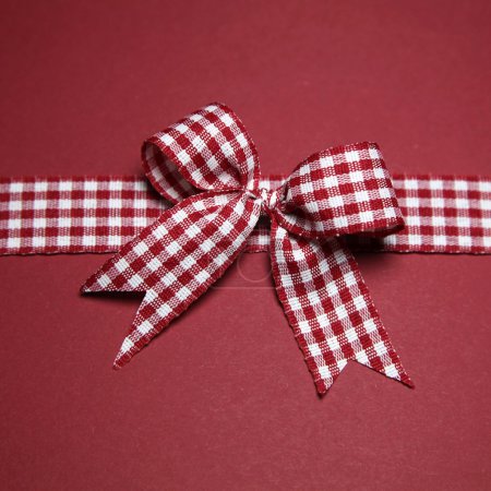 Claret greeting card with ribbon