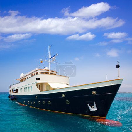Illetes Illetas Formentera yacht anchored