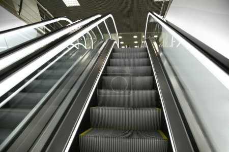 Escalators 2