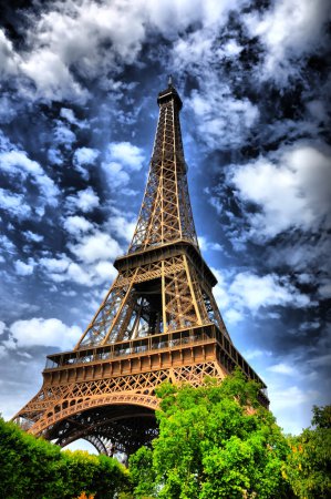 Eiffel tower, Paris HDR
