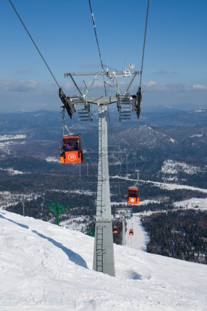 Ski lift to top of mountain