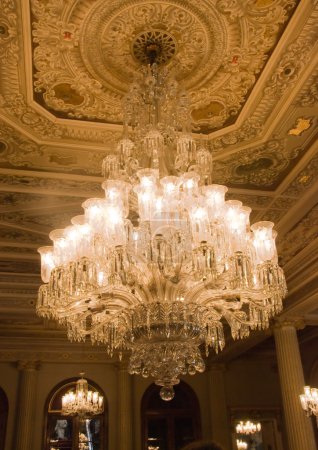 Chandelier in the Main Entrance Hall - Dolma bahche Palace