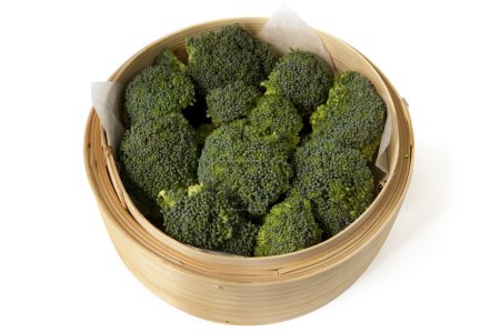Broccoli in Bamboo Steamer