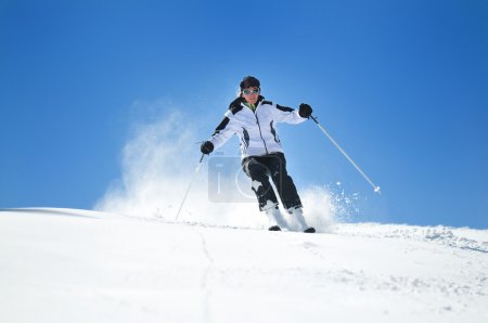 Winer woman ski