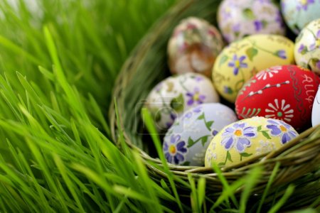Easter egg in wicker basket