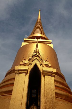 golden Buddhist temple