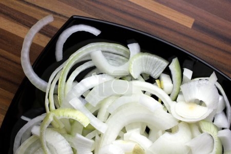 raw  onion in  plate