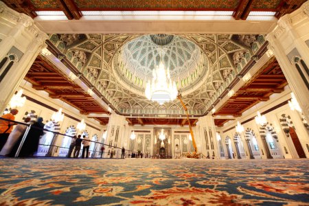 Grand mosque in Oman general view interior