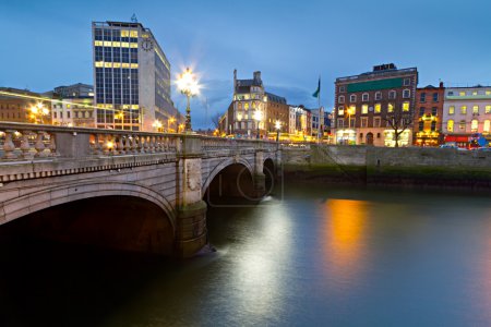 Bridge in Dublin at night