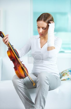 Sad violinist